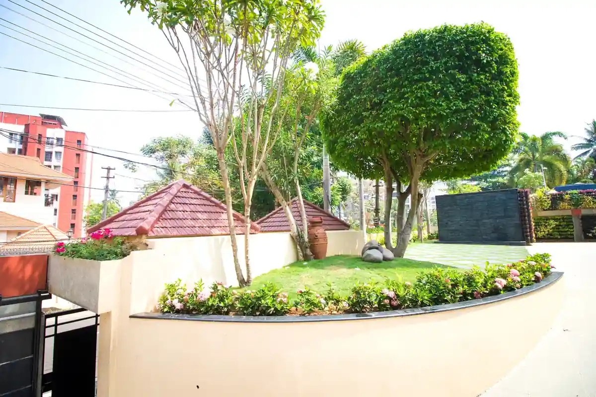 Topiary garden landscaping in Trivandrum - landscape design by Radianz, architects in Trivandrum